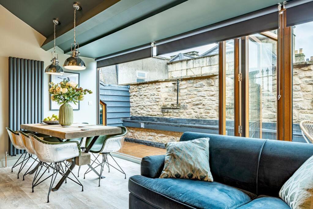 Appartement Style & Opulence In Georgian Chapel W Parking à Bath Extérieur photo