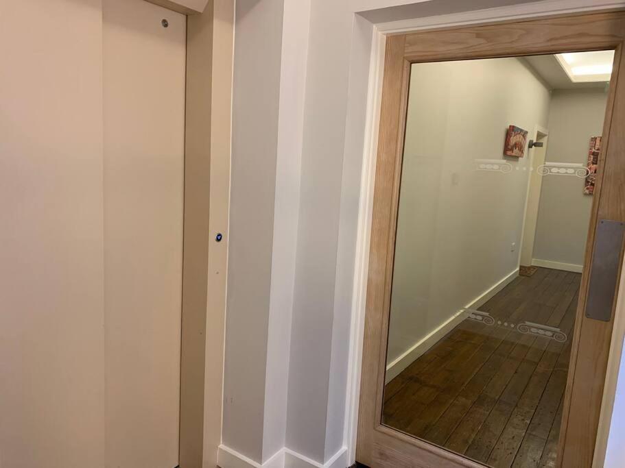 Appartement Style & Opulence In Georgian Chapel W Parking à Bath Extérieur photo