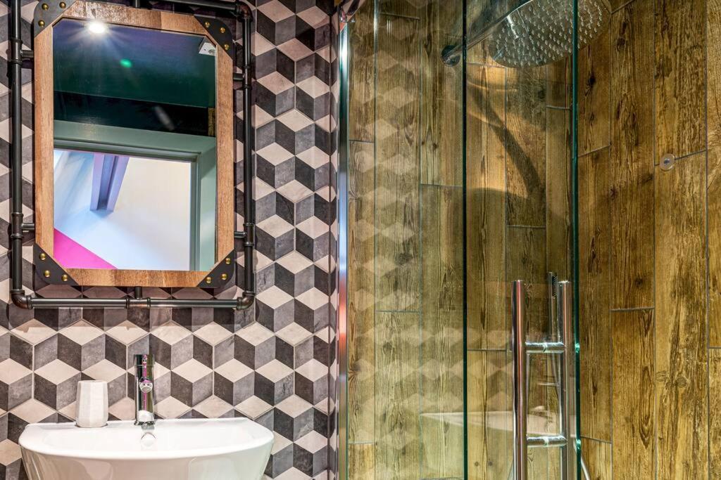 Appartement Style & Opulence In Georgian Chapel W Parking à Bath Extérieur photo